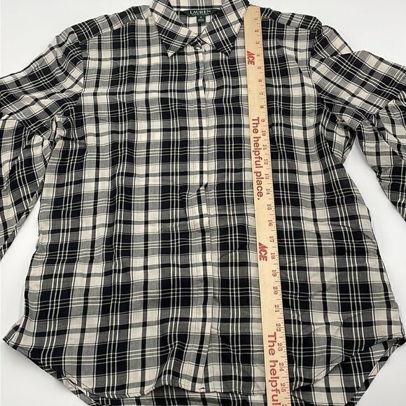 Black and white 100% cotton plaid Ralph Lauren button down - Picture 6 of 9